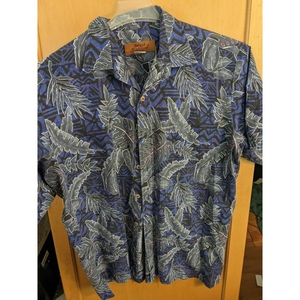 Island Traditions Men's Hawaiian Shirt Floral Short Sleeve Blue 65/35‎